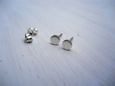Round Studs Round Posts Earrings